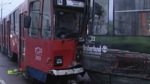 Četrnaest osoba lakše povređeno u sudaru dva tramvaja u Beogradu